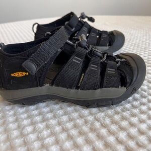 Little Boy/Girl Keen Sandals
